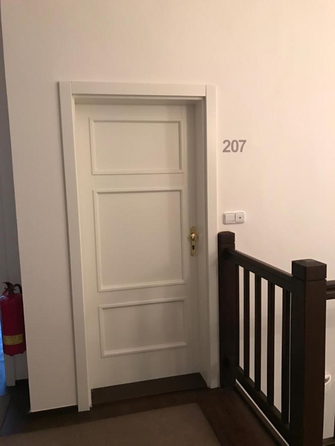 Cozy In The Monastery Apartment Prag